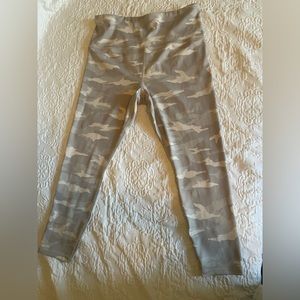 Athleta Elation Camo 7/8 Tight